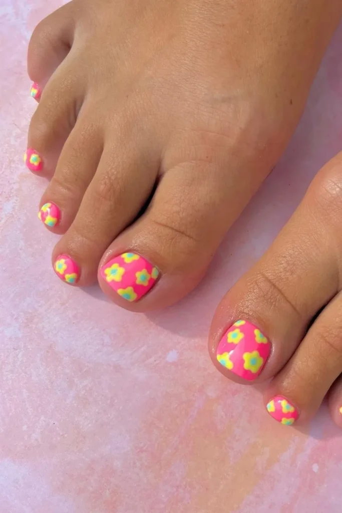 50+ Best Stunning Summer Toe Nails For 20 19.Summer Toe Nails
