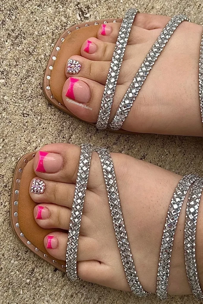 50+ Best Stunning Summer Toe Nails For 38 37.Summer Toe Nails