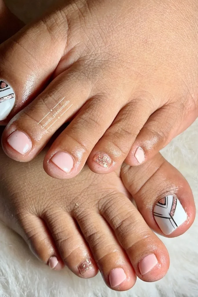 50+ Best Stunning Summer Toe Nails For 45 44.Summer Toe Nails