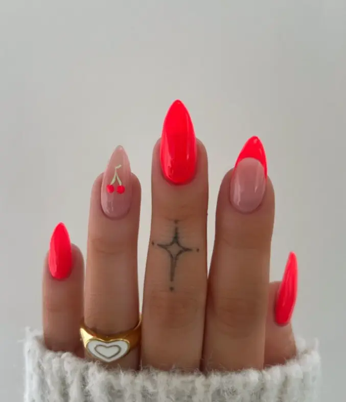 30 Stunning Summer Nails 2025 7 7