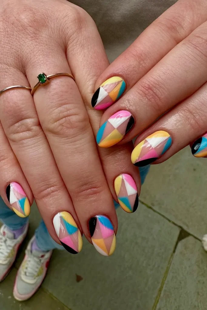 28 End of Summer Nails Designs That You Will Love To Copy In This Transition Season 11 End Of Summer Nails 10