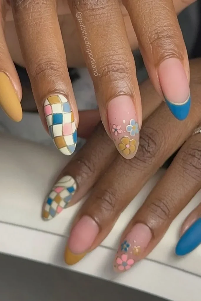 28 End of Summer Nails Designs That You Will Love To Copy In This Transition Season 15 End Of Summer Nails 14