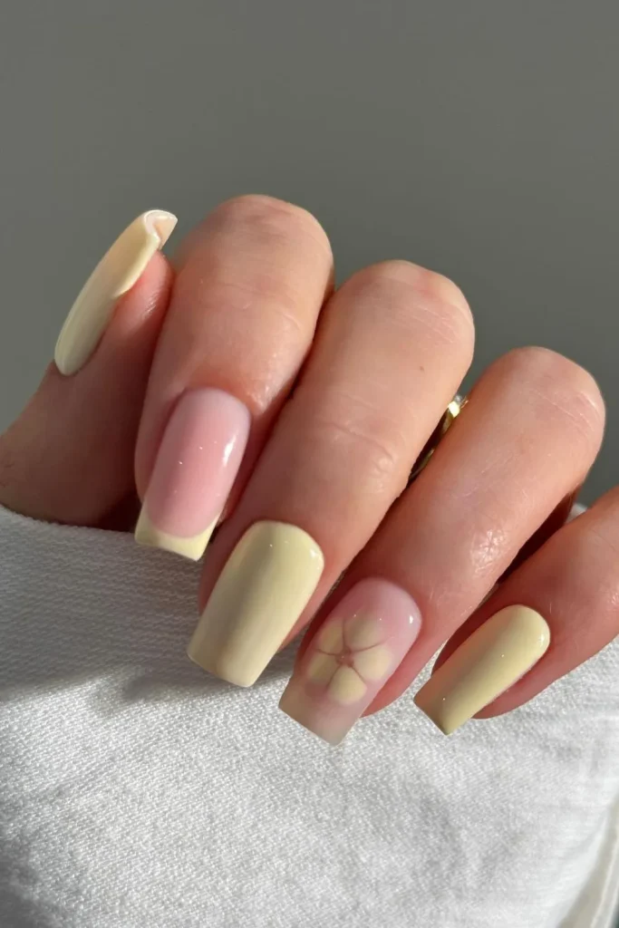 28 End of Summer Nails Designs That You Will Love To Copy In This Transition Season 18 End Of Summer Nails 17