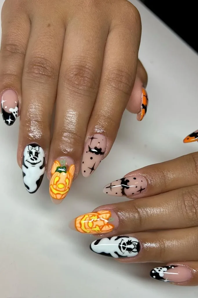 52 Halloween Nails | Stylish and Spooky 25 Halloween Nails 24