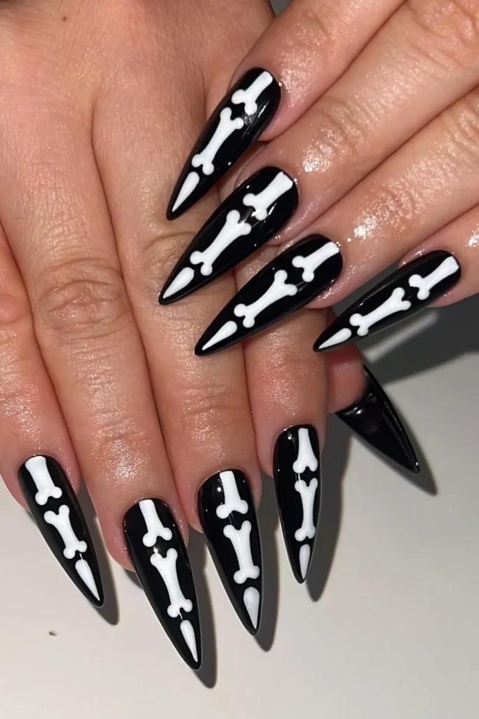 52 Halloween Nails | Stylish and Spooky 47 Halloween Nails 46