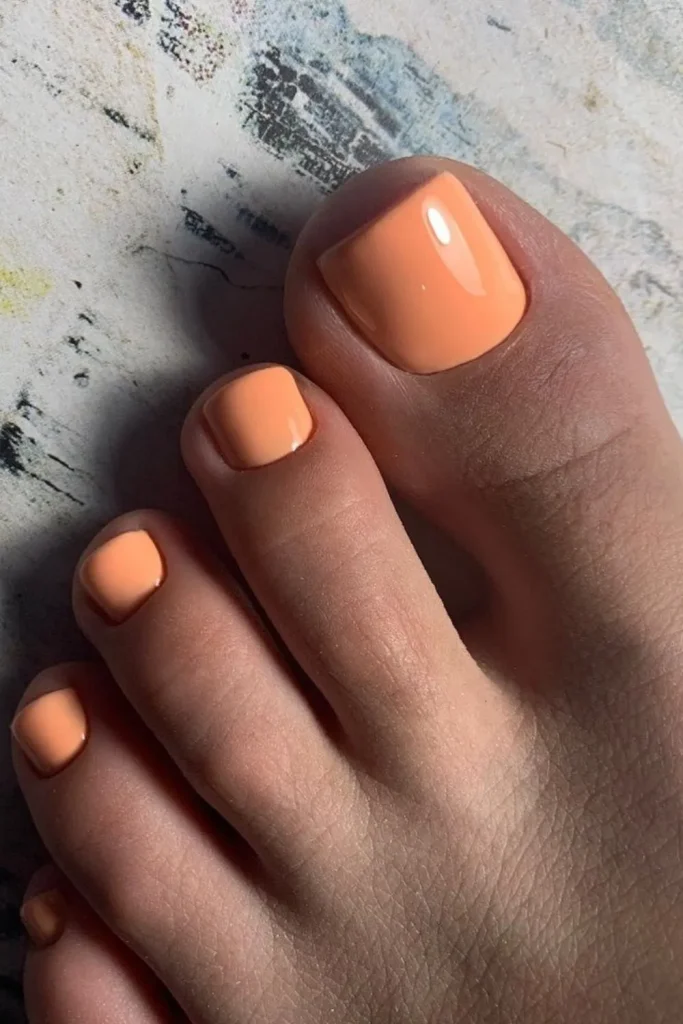 29 Best Summer Toe Nails Colors to Rock in 2025 2 Summer Toe Nails Colors 1