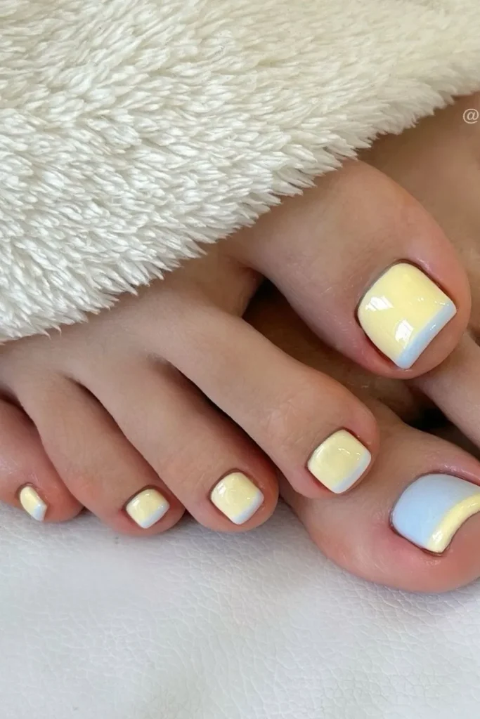 29 Best Summer Toe Nails Colors to Rock in 2025 4 Summer Toe Nails Colors 3
