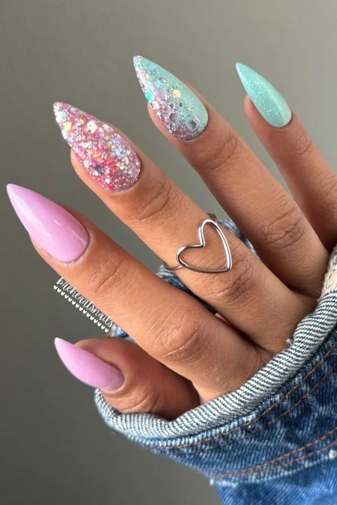 Summer Vacay Nails 12